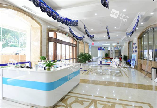 深圳華廈眼科大廳環(huán)境 深圳華廈眼科大廳環(huán)境