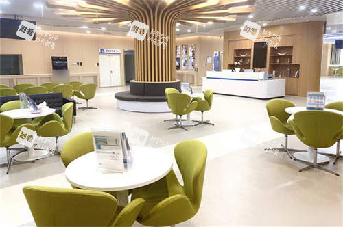 天津普瑞眼科醫(yī)院休息區(qū)環(huán)境 天津普瑞眼科醫(yī)院休息區(qū)環(huán)境
