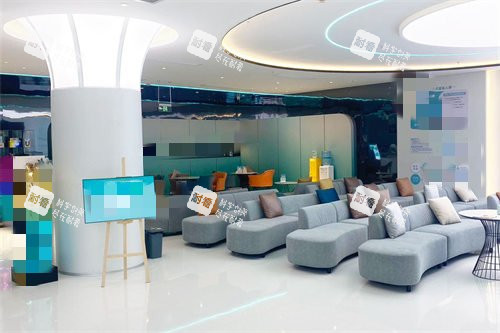 成都睛彩眼科醫(yī)院大廳 成都睛彩眼科醫(yī)院大廳