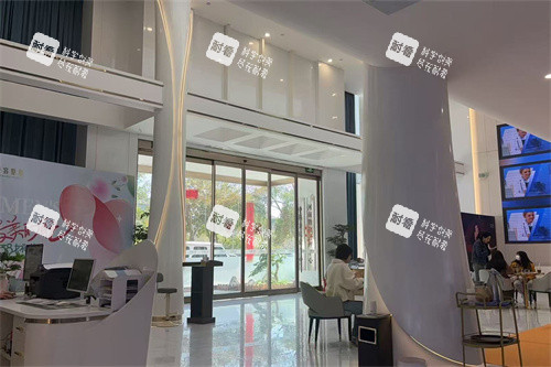 鄭州悅?cè)菡吾t(yī)院大廳