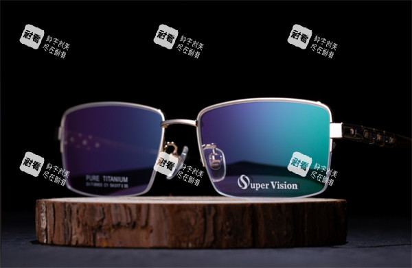 超視立遠(yuǎn)近兩用眼鏡圖示