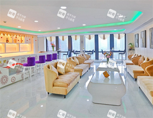 廣州華美整形醫(yī)療美容休息區(qū)照片