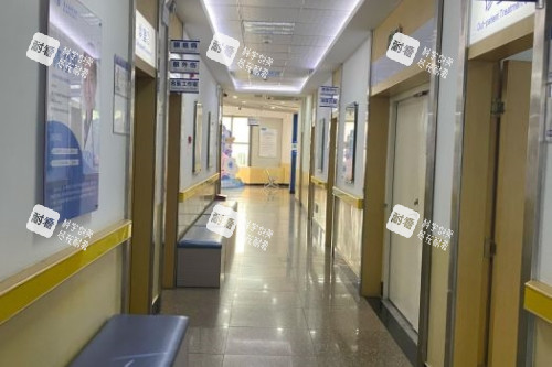 泉州華廈眼科候診區(qū)