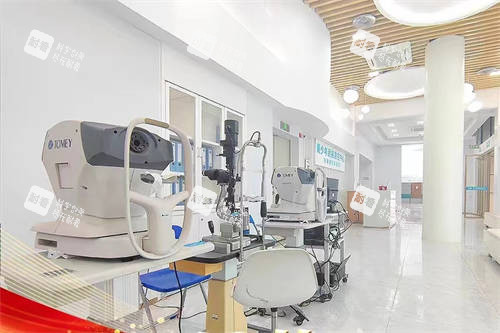 泉州華廈眼科醫(yī)院檢查設備