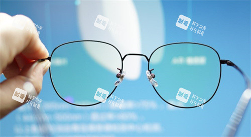 防藍(lán)光近視眼鏡