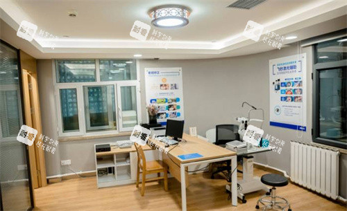 烏魯木齊普瑞眼科醫(yī)院商談室 烏魯木齊普瑞眼科醫(yī)院商談室