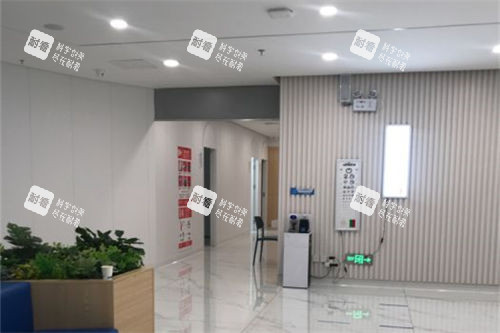 西安醫(yī)大眼科醫(yī)院環(huán)境圖