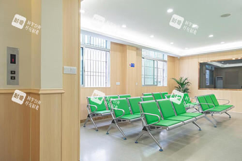 價(jià)格大全！梅州愛明眼科近視手術(shù)/角膜塑形鏡/干眼治療收費(fèi)標(biāo)準(zhǔn)對比