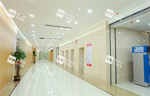 濟南明水眼科走廊環(huán)境圖
