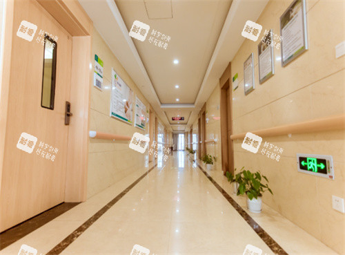 徐州瑞博醫(yī)院口腔科走廊