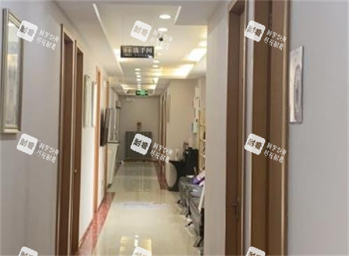 深圳麗港麗格整形樓道區(qū)