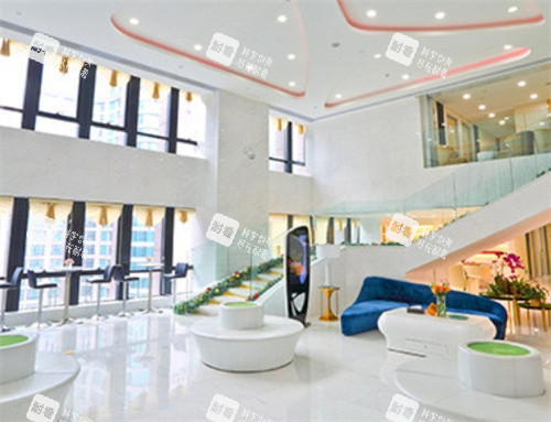 廣州華美醫(yī)療美容等候區(qū)環(huán)境