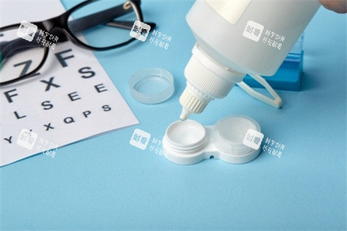隱形眼鏡與框架眼鏡