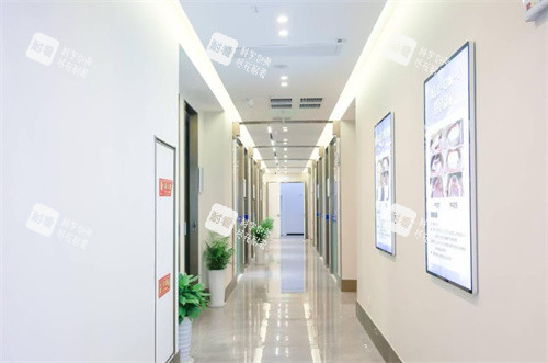 合肥華美嘉淮口腔醫(yī)院走廊