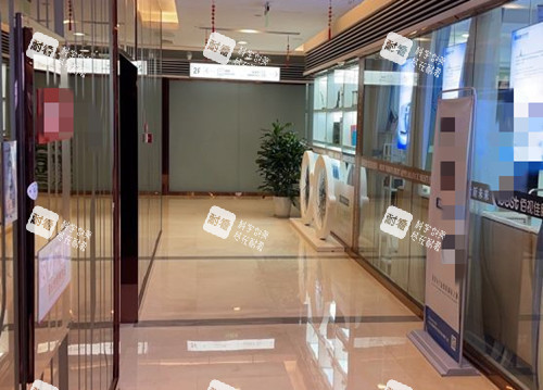 成都佰視佳眼科門口環(huán)境