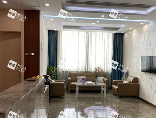 濟(jì)寧名美整形等候區(qū)環(huán)境圖 濟(jì)寧名美整形等候區(qū)環(huán)境圖