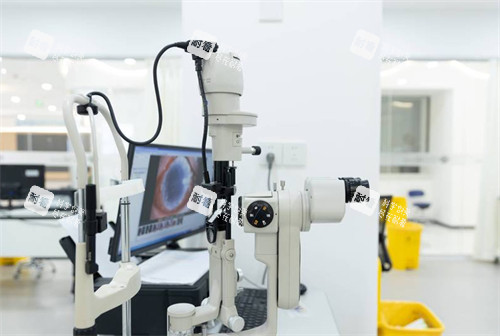 鄭州奧弗克眼科視力檢查