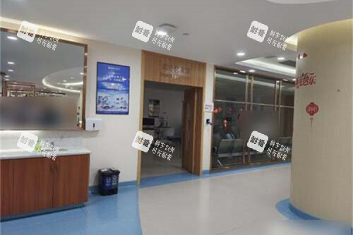 重慶佰視佳眼科醫(yī)院走廊環(huán)境 重慶佰視佳眼科醫(yī)院走廊環(huán)境