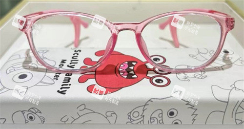 兒童近視眼鏡 兒童近視眼鏡
