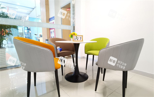 安慶施漢彬愛爾眼科休息區(qū)