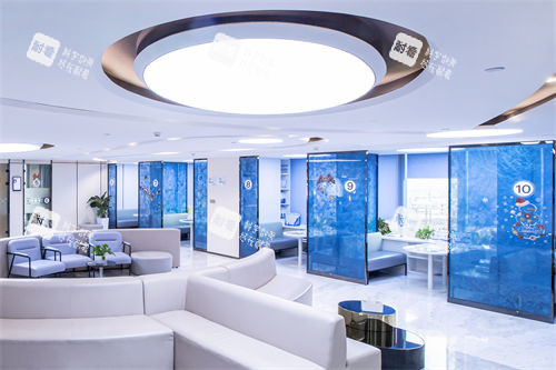 杭州太學眼科門診部大廳候診休息區(qū)