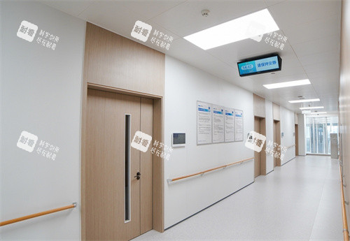 鄭州中視眼科走廊環(huán)境圖 鄭州中視眼科走廊環(huán)境圖
