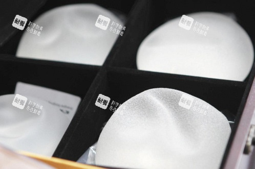 大連雅婷醫(yī)療美容隆胸假體展示 大連雅婷醫(yī)療美容隆胸假體展示