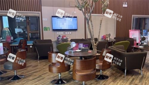 長春中妍奧拉克整形接待區(qū)