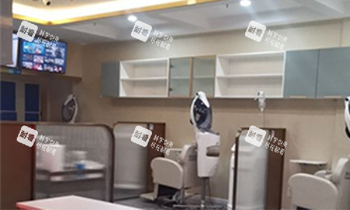 北京碧蓮盛植發(fā)醫(yī)院的理療區(qū) 北京碧蓮盛植發(fā)醫(yī)院的理療區(qū)