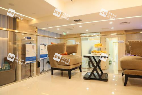 北京碧蓮盛植發(fā)沙發(fā)休息區(qū)